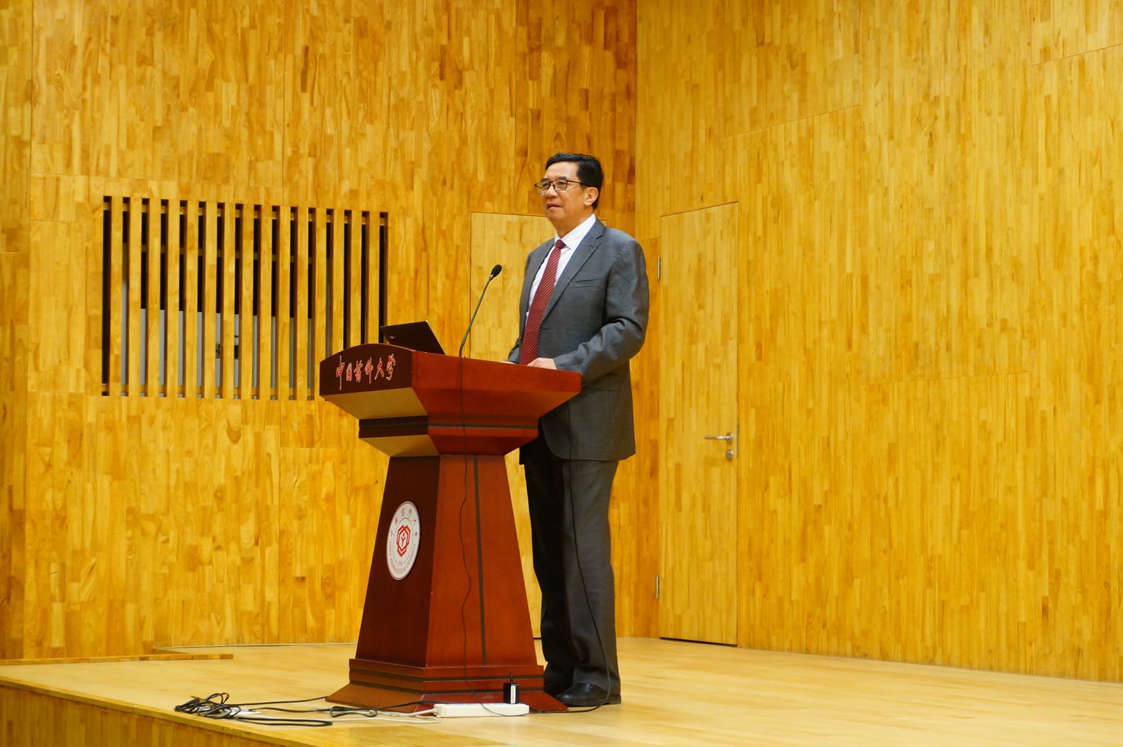 人民藥業(yè) 人民藥業(yè)